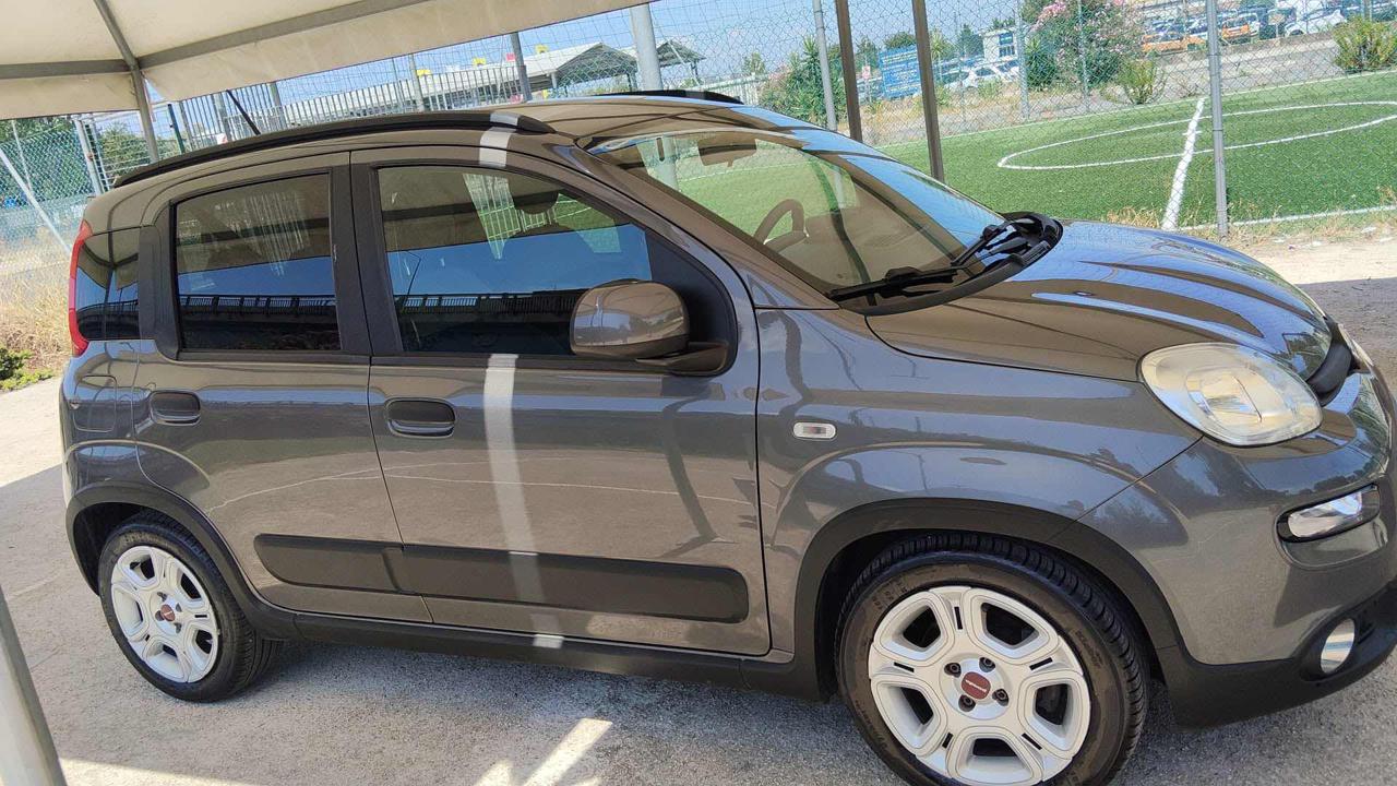 FIAT Panda 1.0 FireFly S&S Hybrid City Life FULL OPT - 13