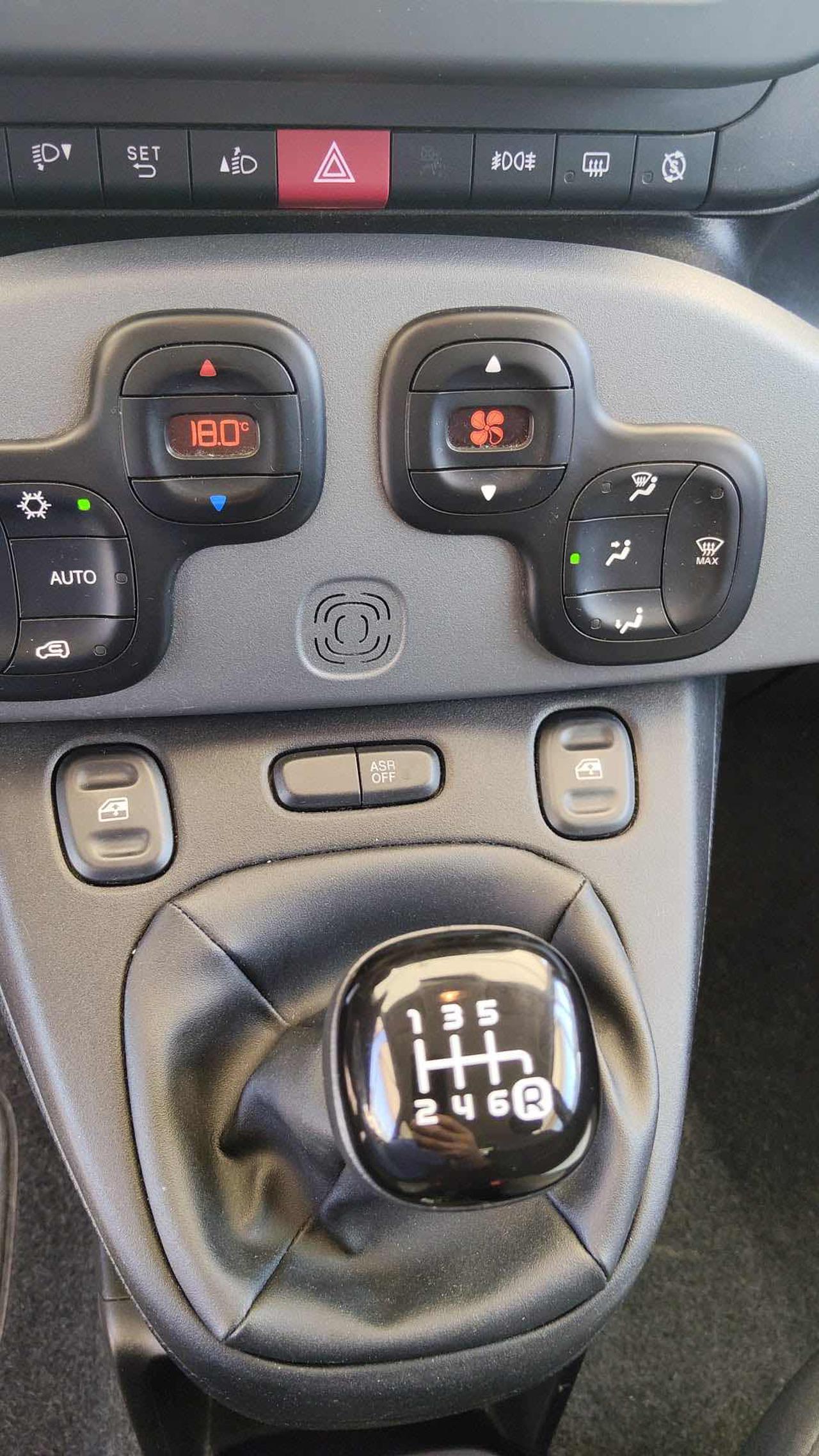 FIAT Panda 1.0 FireFly S&S Hybrid City Life FULL OPT - 16