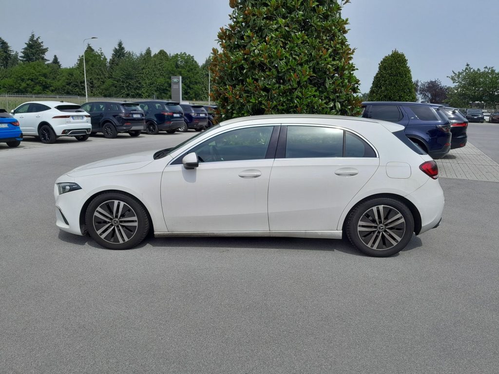 MERCEDES-BENZ CLA sse A A 180 d Automatic - 4