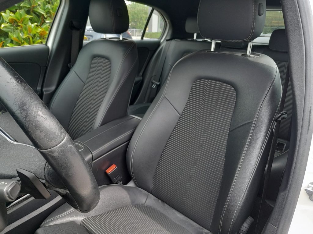 MERCEDES-BENZ CLA sse A A 180 d Automatic - 17