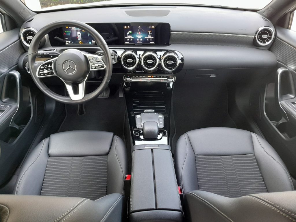 MERCEDES-BENZ CLA sse A A 180 d Automatic IVA ESPOSTA - 9