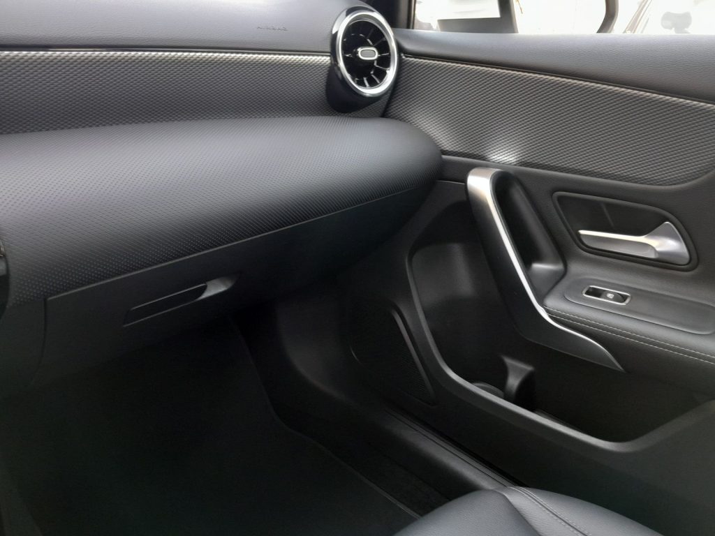 MERCEDES-BENZ CLA sse A A 180 d Automatic IVA ESPOSTA - 14