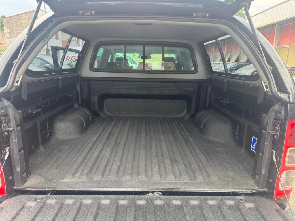 FORD Ranger 2.0 TDCi aut. 213CV DC Limited 5 posti - 19