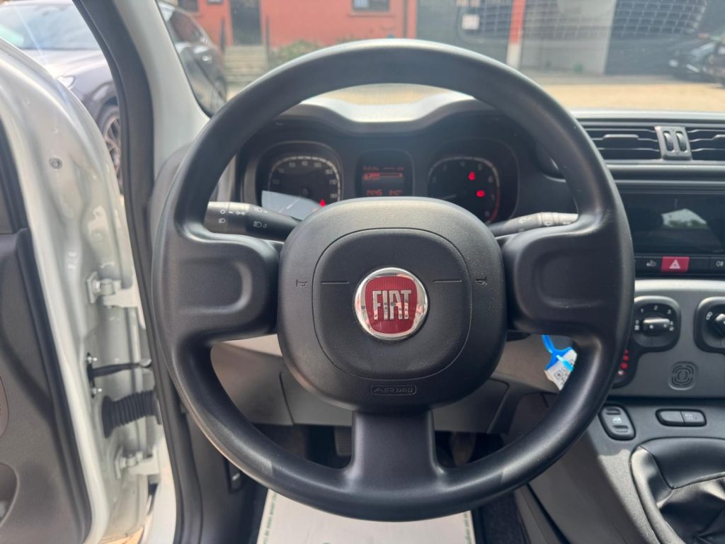 FIAT Panda 1.0 GSE S&S Hybrid Street AUTOCARRO 4 posti - 9