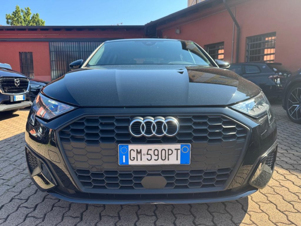 AUDI A3 SPB 35 TDI S tronic Business - 3
