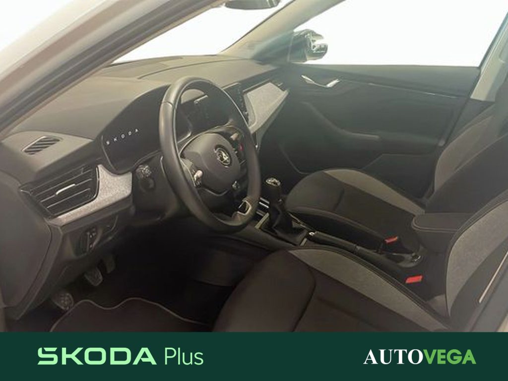 SKODA Kamiq 1.0 tsi black dots 95cv - 6