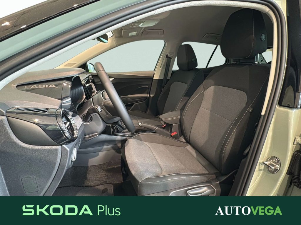 SKODA Fabia 1.0 tsi be more 95cv - 14