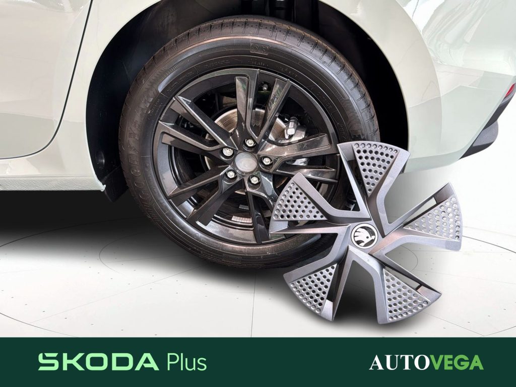 SKODA Fabia 1.0 tsi be more 95cv - 17