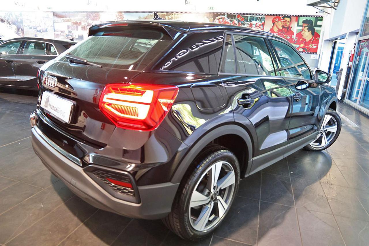 AUDI Q2 35 TFSI Admired - 9