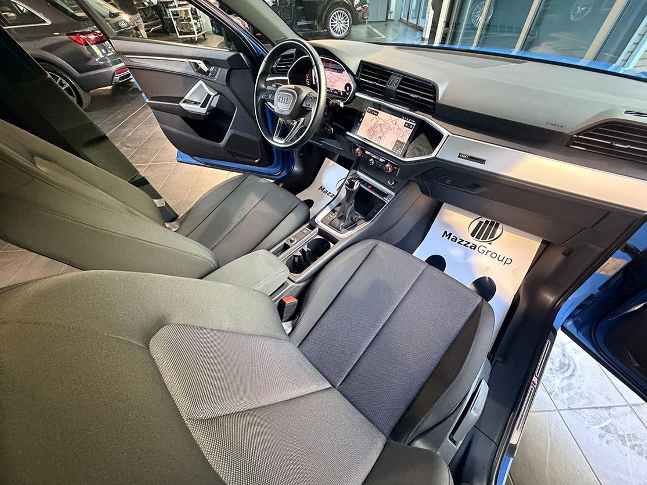AUDI Q3 35 TDI S-Tronic S-Line - 14