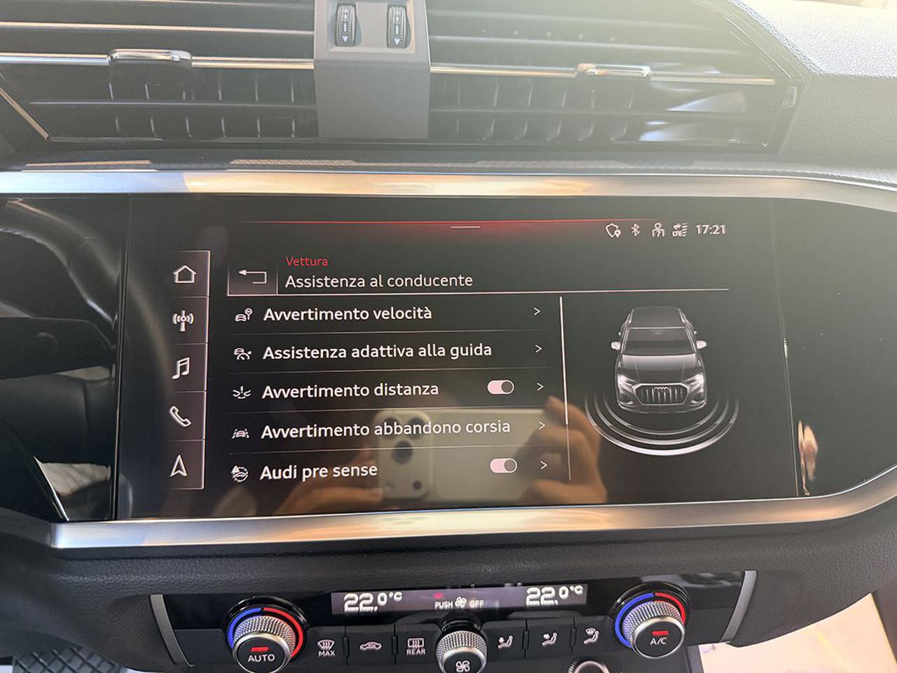 AUDI Q3 35 TDI S-Tronic S-Line - 25
