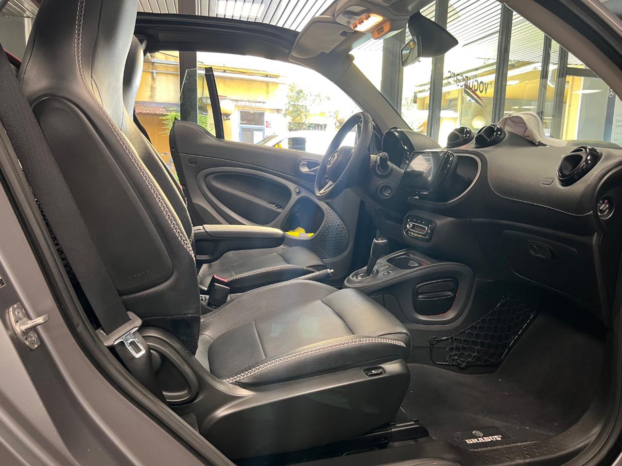 SMART ForTwo EQ cabrio BRABUS Style - 8