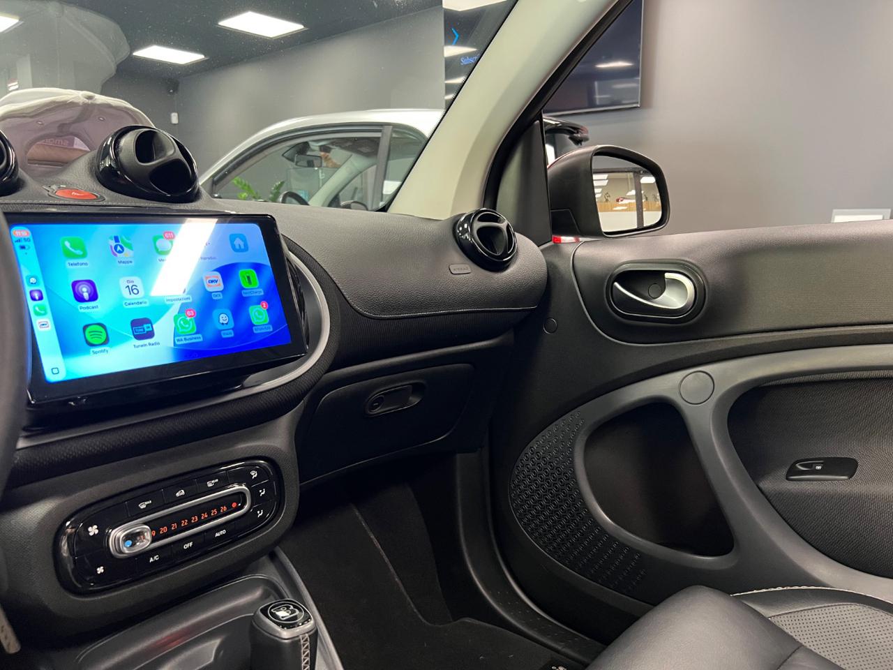 SMART ForTwo EQ cabrio BRABUS Style - 11