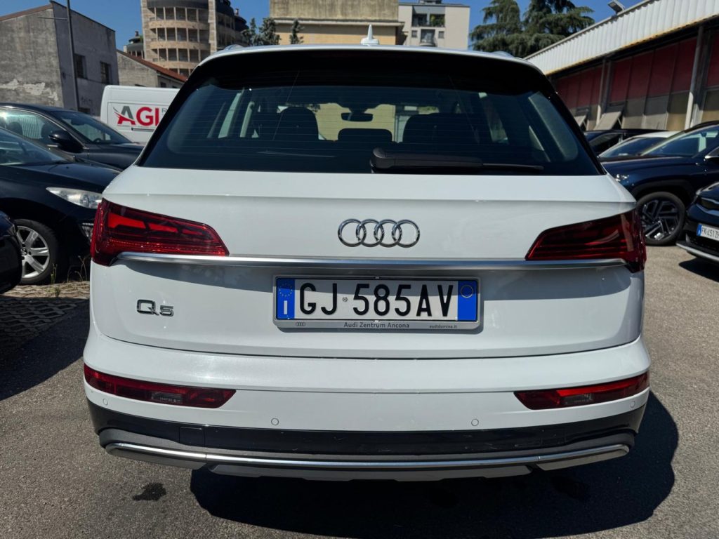 AUDI Q5 35 TDI S tronic Business Advanced - 7