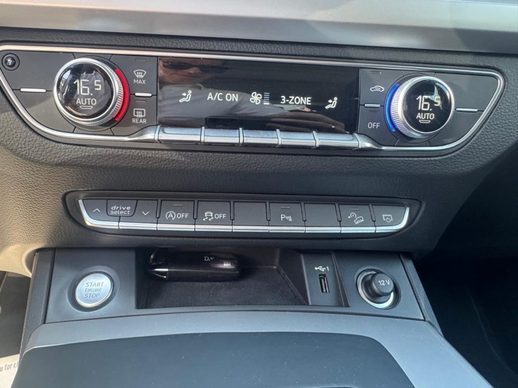 AUDI Q5 35 TDI S tronic Business Advanced - 13
