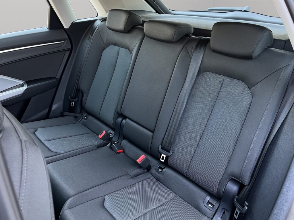 AUDI Q3 SUV 35 tdi STRONIC BUSINESS - 8