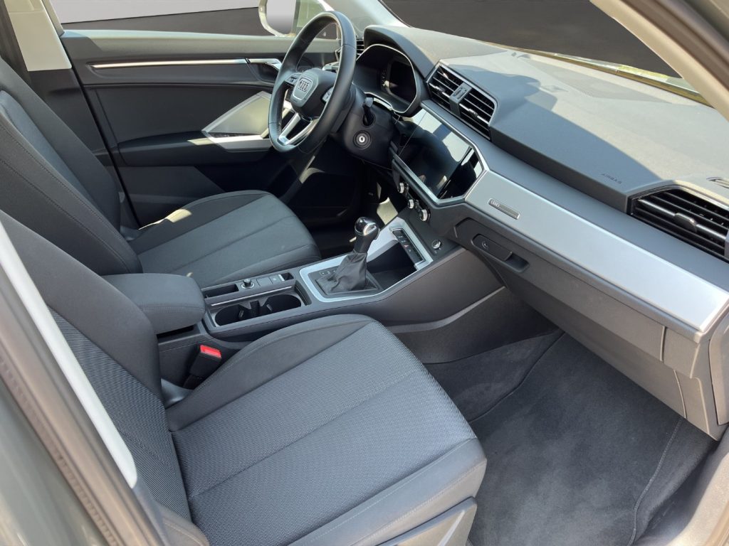 AUDI Q3 SUV 35 tdi STRONIC BUSINESS - 9