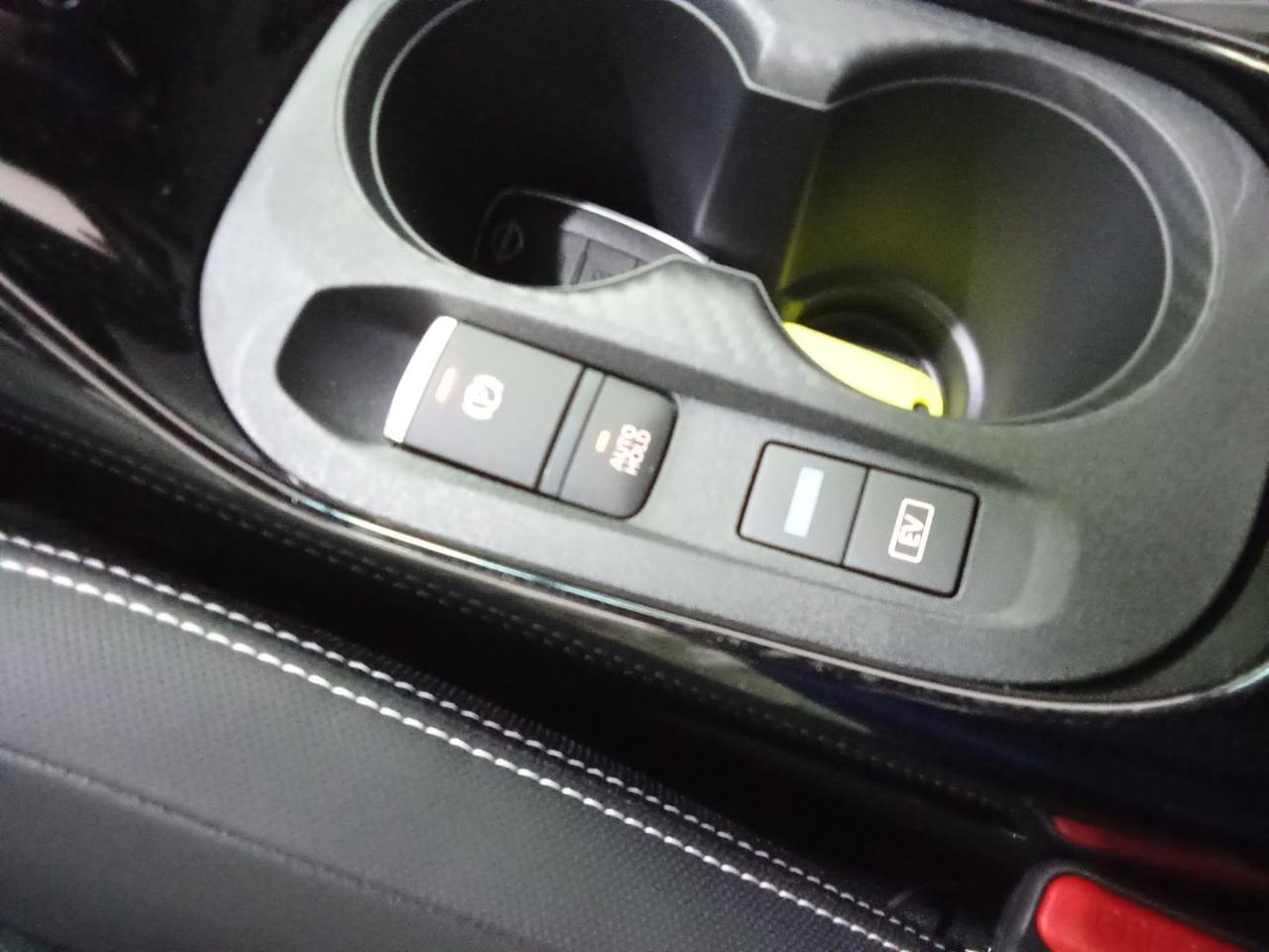 NISSAN Juke 1.6 HEV Tekna BOSE - 19