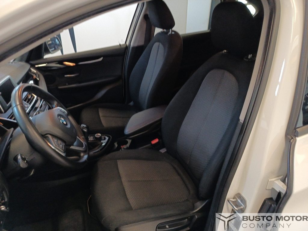 BMW 218 218i Active Tourer PROMO VALIDA CON FINANZIAMENTO! - 9