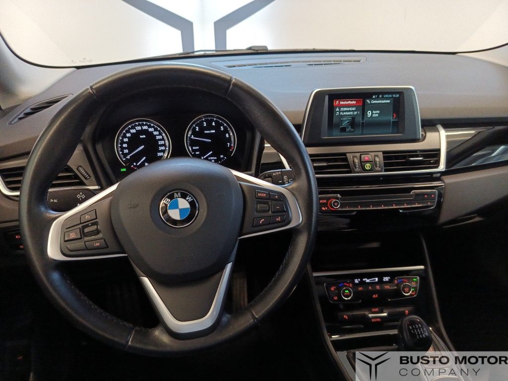 BMW 218 218i Active Tourer PROMO VALIDA CON FINANZIAMENTO! - 10