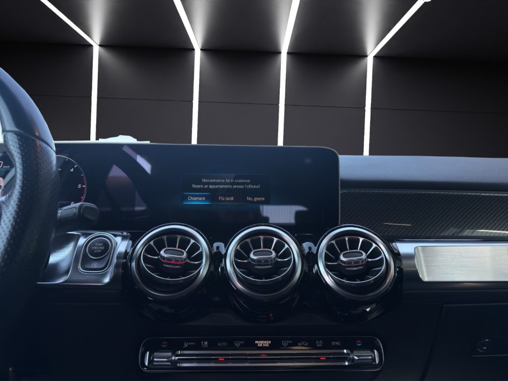 MERCEDES-BENZ GLB 200 d Automatic 4Matic Premium - 16