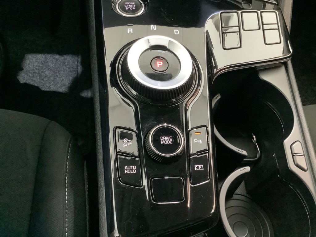 KIA Sportage 1.6 TGDi HEV AT Style - 22