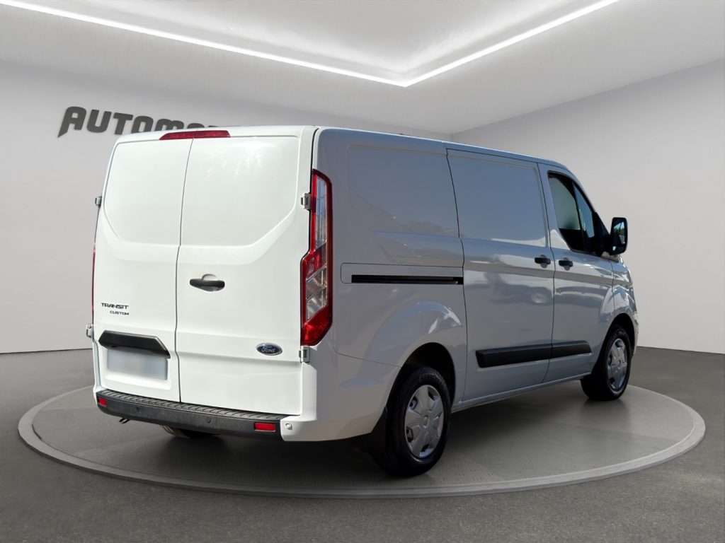 FORD Transit Custom L1H1 2.0 130CV - 4