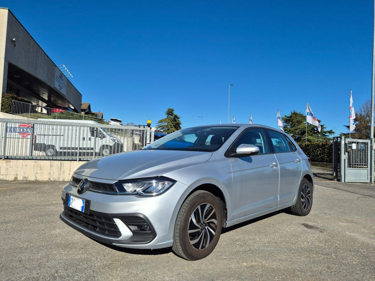 VOLKSWAGEN Polo 1.0 TSI DSG Life - 2