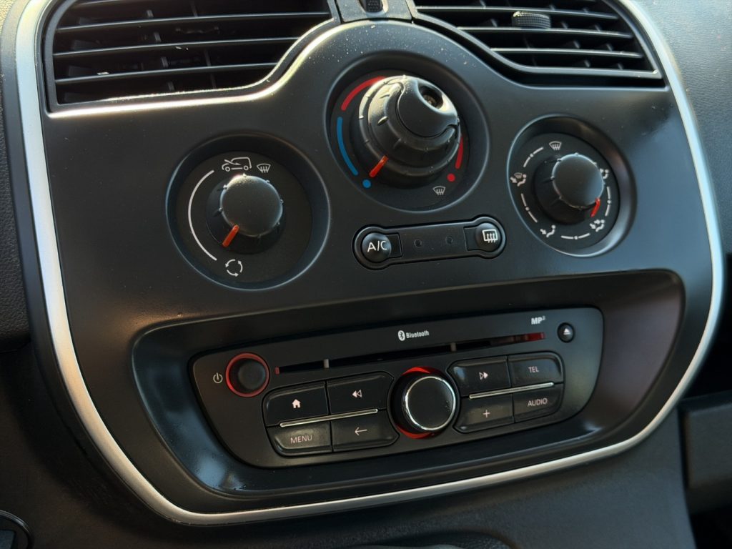 RENAULT Kangoo 1.5 DCI 95 CV CARGO - 14