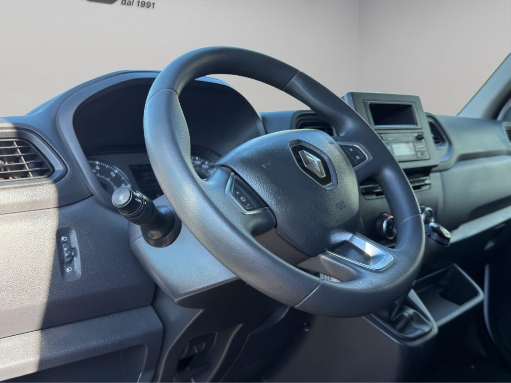 RENAULT Master L2H2 2.3 150CV - 11