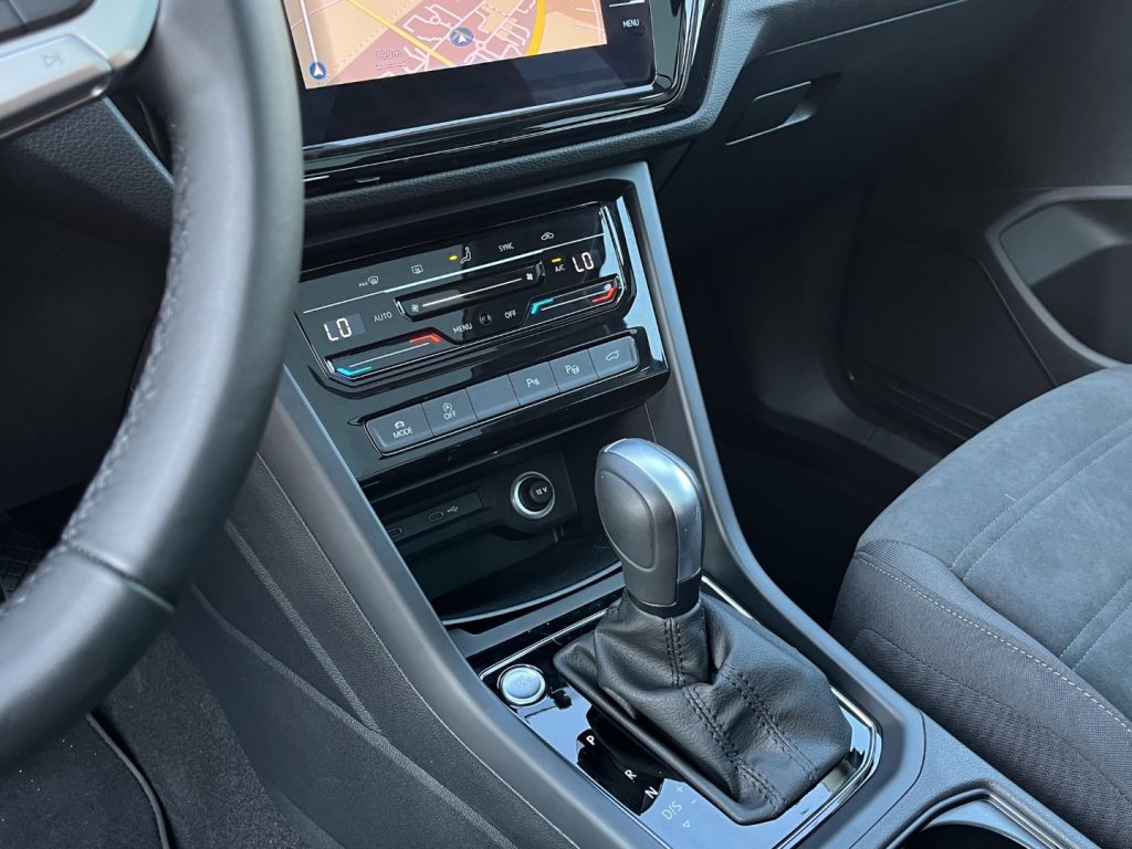 VOLKSWAGEN Touran 2.0 TDI EXECUTIVE DSG KM 0 - 13