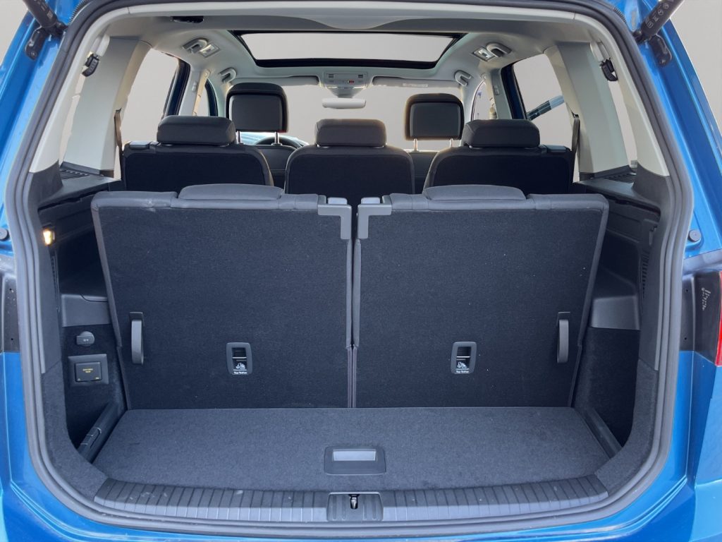 VOLKSWAGEN Touran 2.0 TDI EXECUTIVE DSG KM 0 - 15