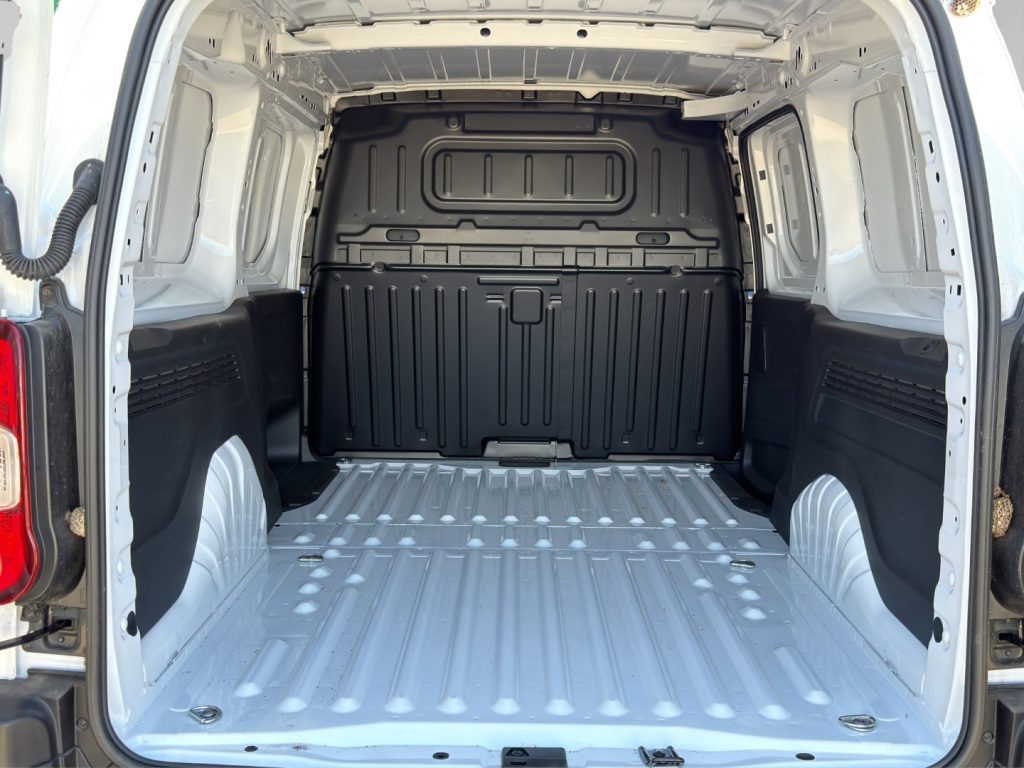 FIAT Doblo 1.5 130CV Maxi AUTOMATICO - 15