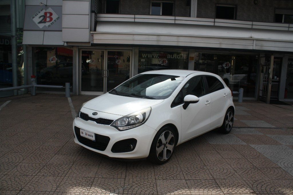 2B Auto ||| KIA Rio 1.2 CVVT 5p. Active in vendita a Nova Milanese