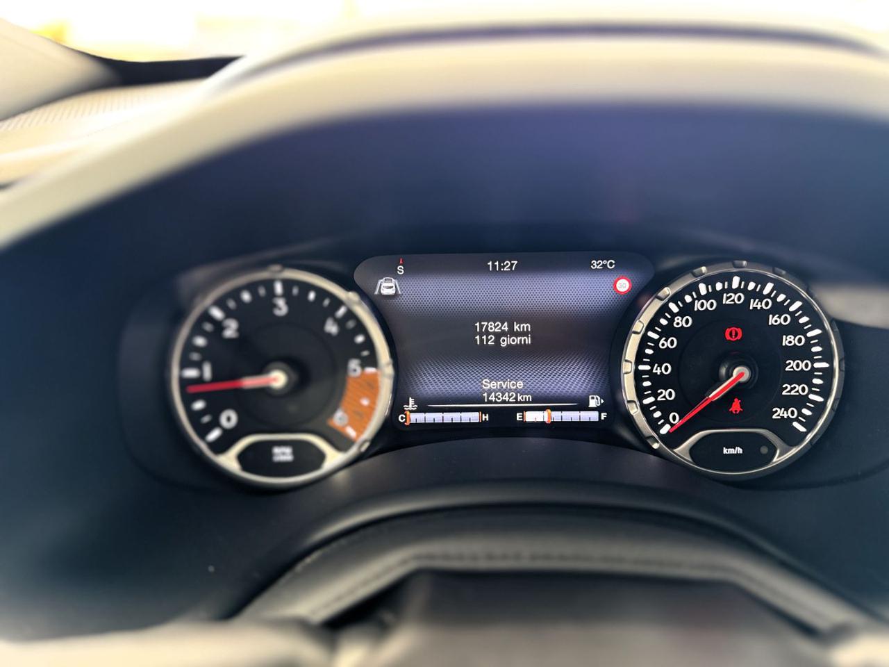 JEEP Renegade 1.6 M-Jet 130cv Limited - Solo 14.000 km - 27