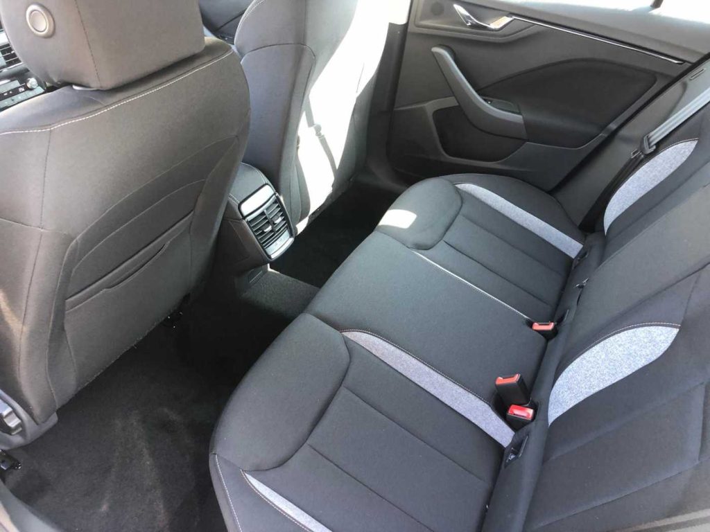 SKODA Kamiq 1.0 TSI Your Way - 10