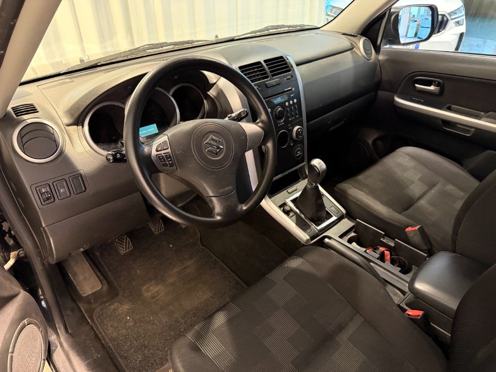 SUZUKI Grand Vitara 1.9 DDiS 3 porte - 7