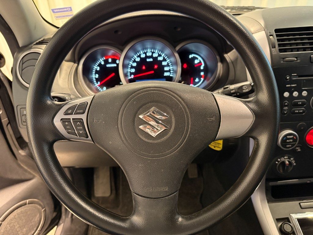 SUZUKI Grand Vitara 1.9 DDiS 3 porte - 8