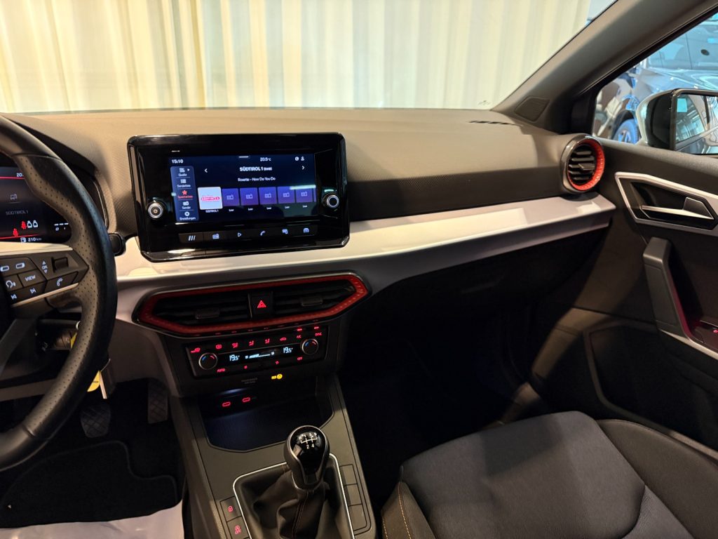 SEAT Ibiza 1.0 EcoTSI FR FULL LED ACC App Connect DAB+ - 8