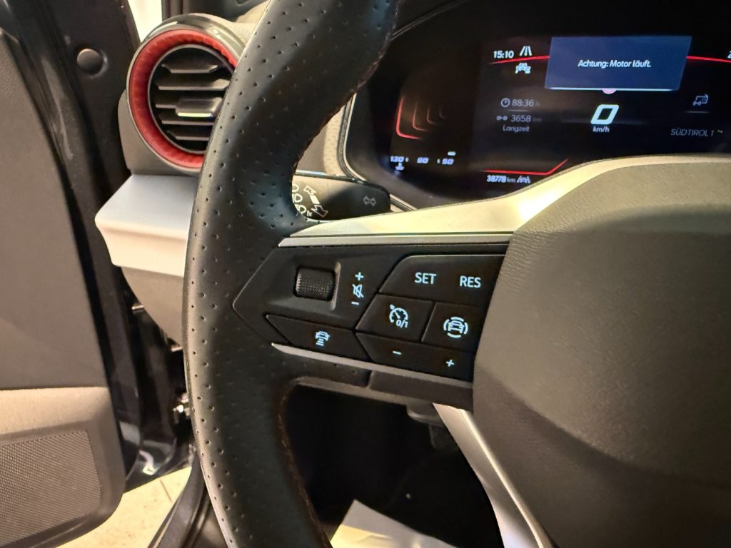 SEAT Ibiza 1.0 EcoTSI FR FULL LED ACC App Connect DAB+ - 10