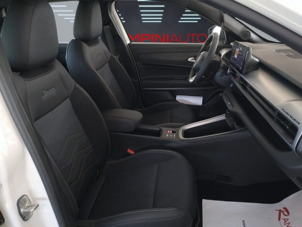 JEEP Avenger 1.2 Turbo 110 CV e-Hybrid Altitude KM 0 UFFICIALE - 18