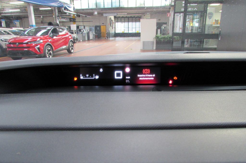CITROEN C3 Aircross 1.2 PureTech Turbo 100 CV Plus KMZERO - 11