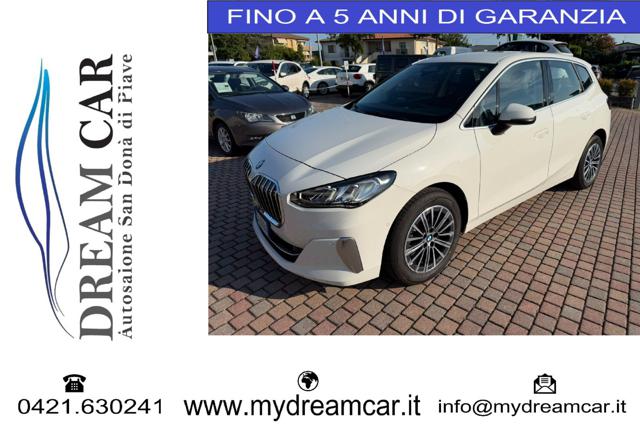 BMW 218 Bianco metallizzato