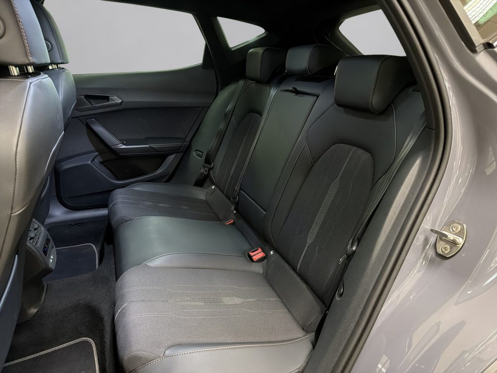 CUPRA Formentor 1.4 e-hybrid 204cv dsg - 12