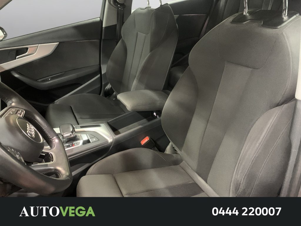 AUDI A4 avant 35 2.0 tdi sport 150cv s-tronic - 13
