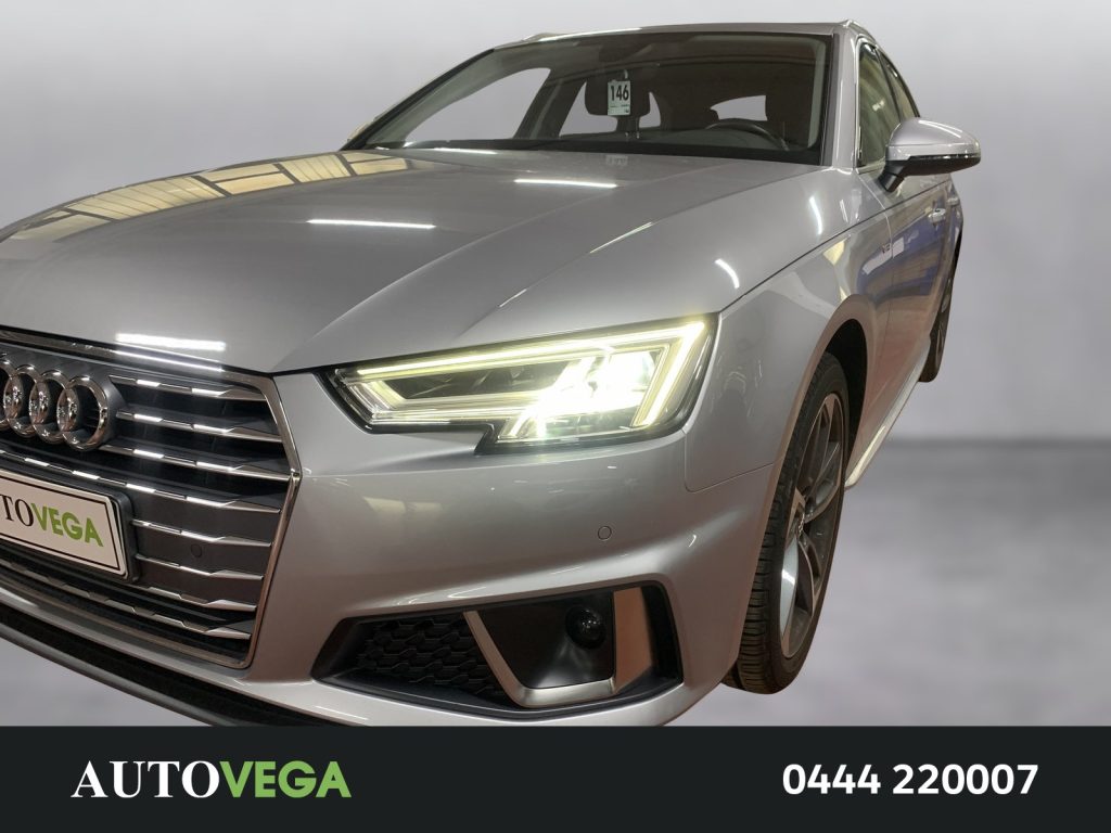 AUDI A4 avant 35 2.0 tdi sport 150cv s-tronic - 19