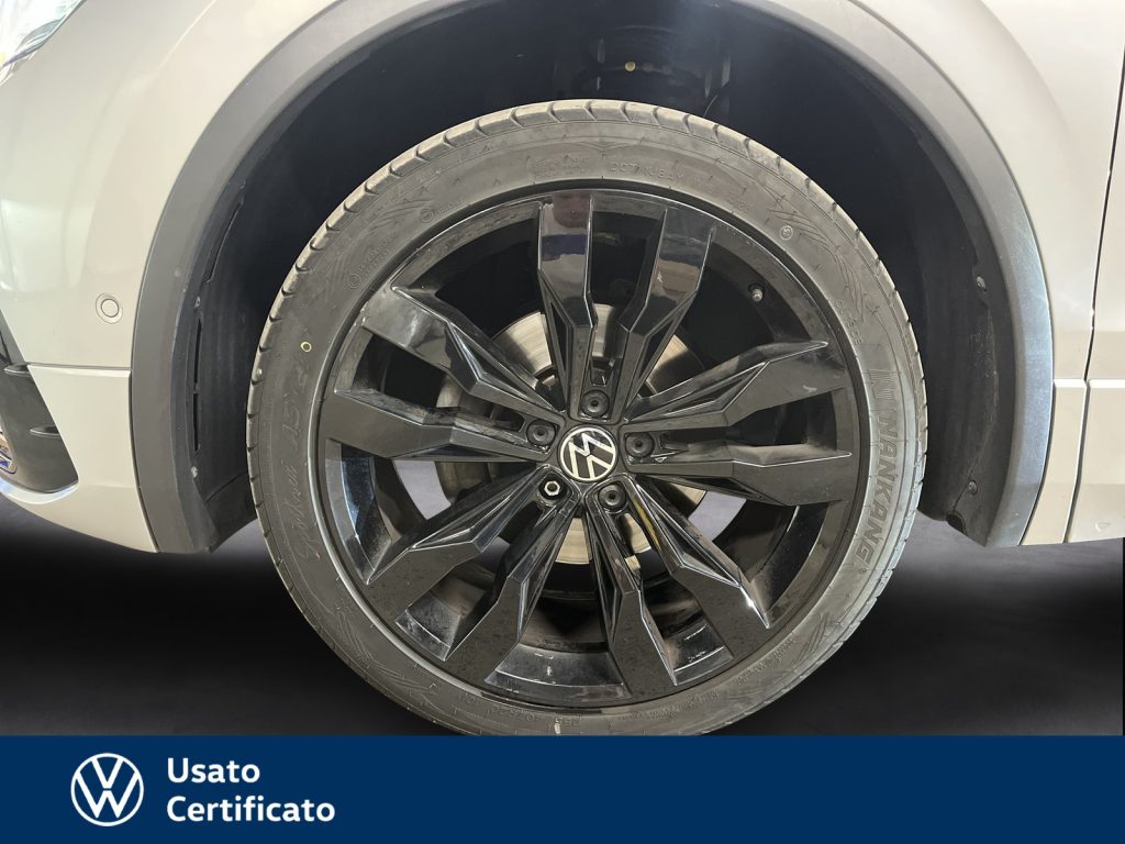 VOLKSWAGEN Tiguan 2.0 tdi r-line 4motion 150cv dsg - 18