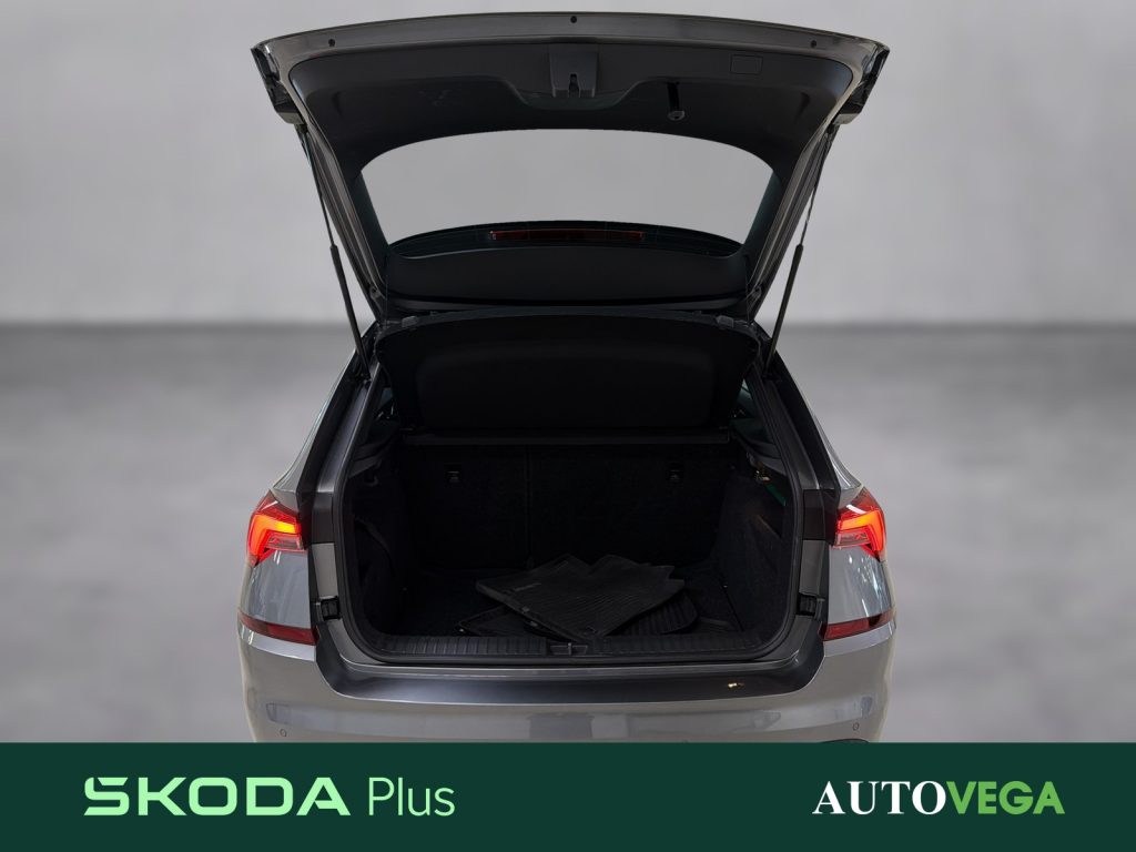 SKODA Kamiq 1.5 tsi monte carlo 150cv - 17