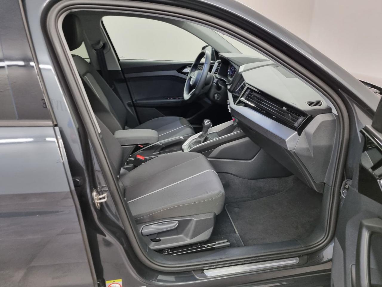AUDI A1 SPB 25 TFSI S tronic Admired - 9