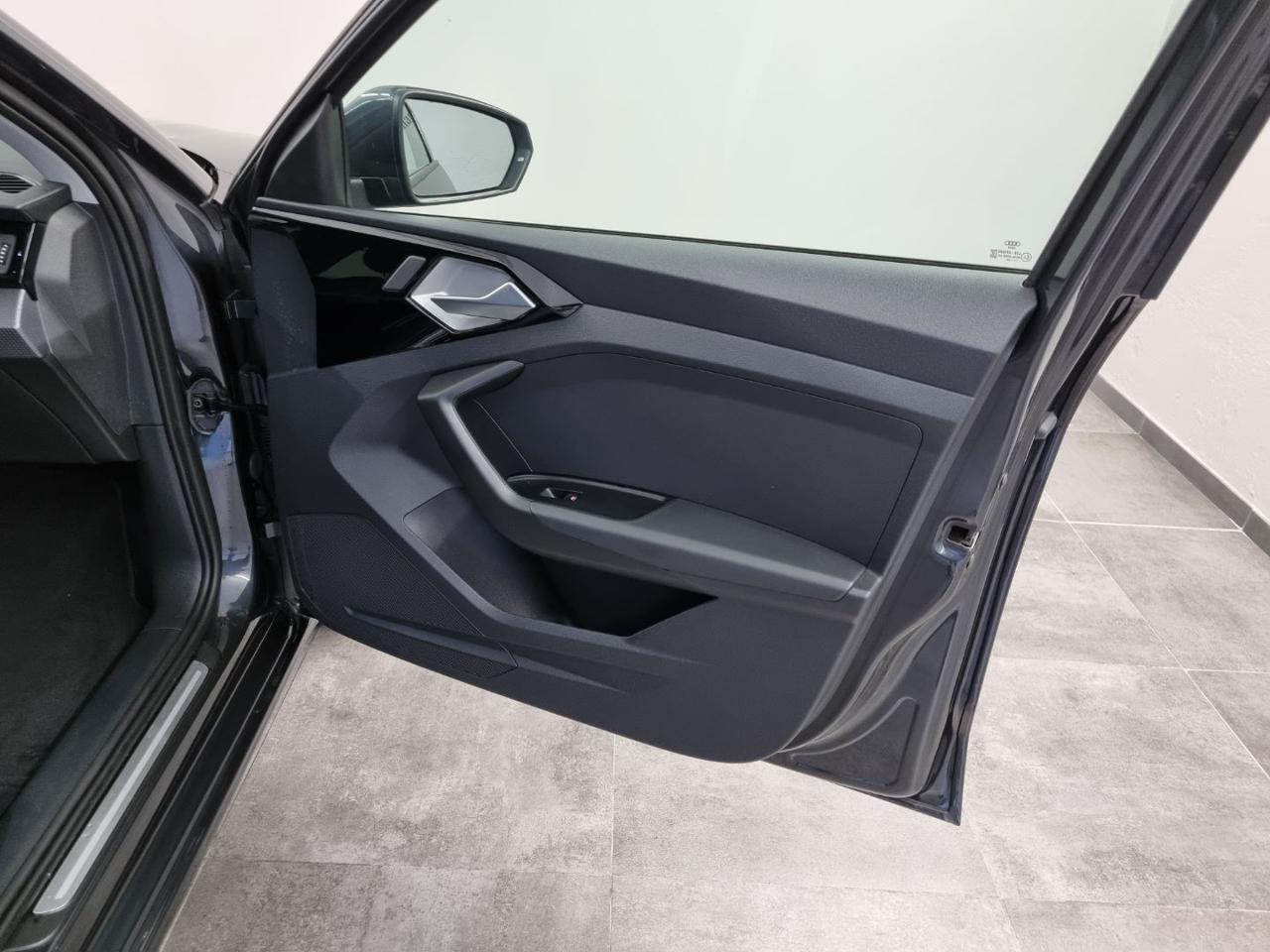 AUDI A1 SPB 25 TFSI S tronic Admired - 24